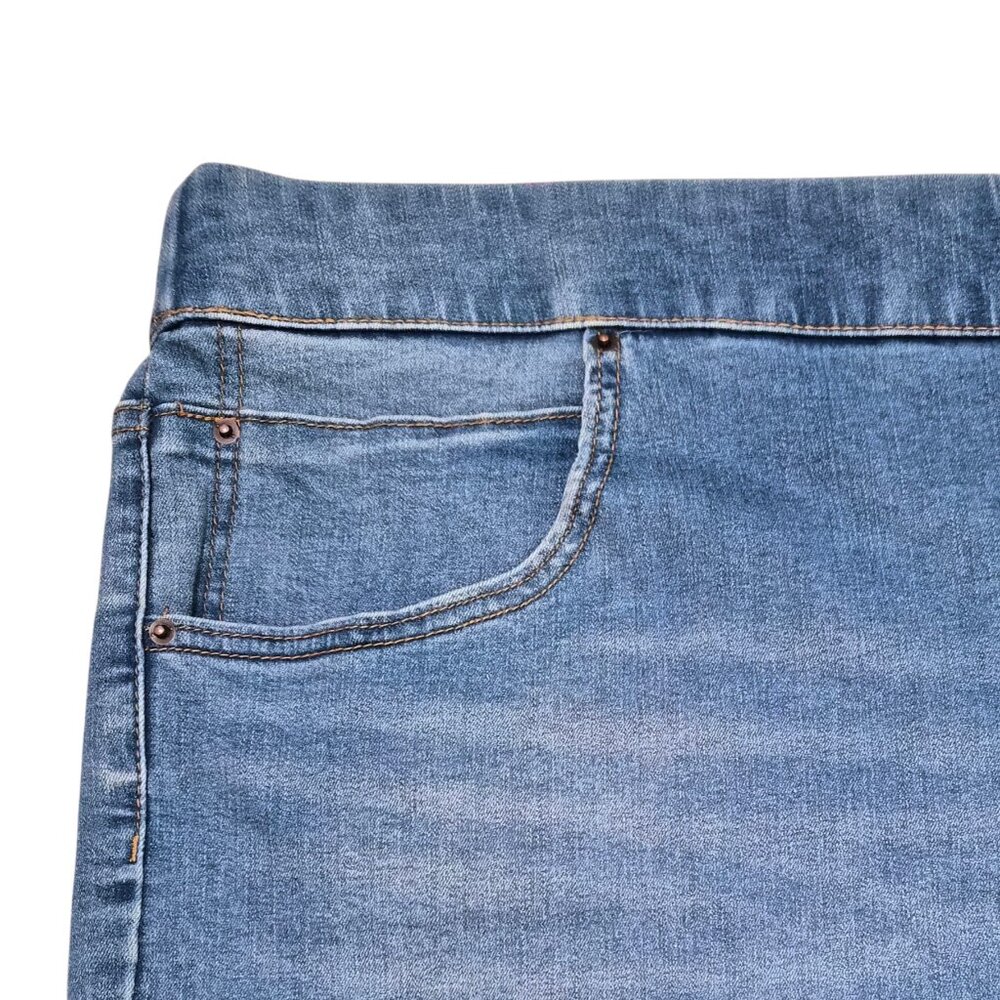 Terra & Sky Women's Plus Denim Shorts Bermuda 4X Pull On Stretch High Rise Blue - Picture 7 of 9